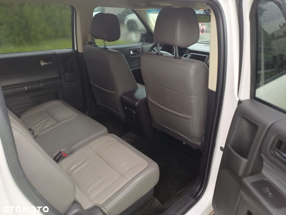 Ford Flex - 19