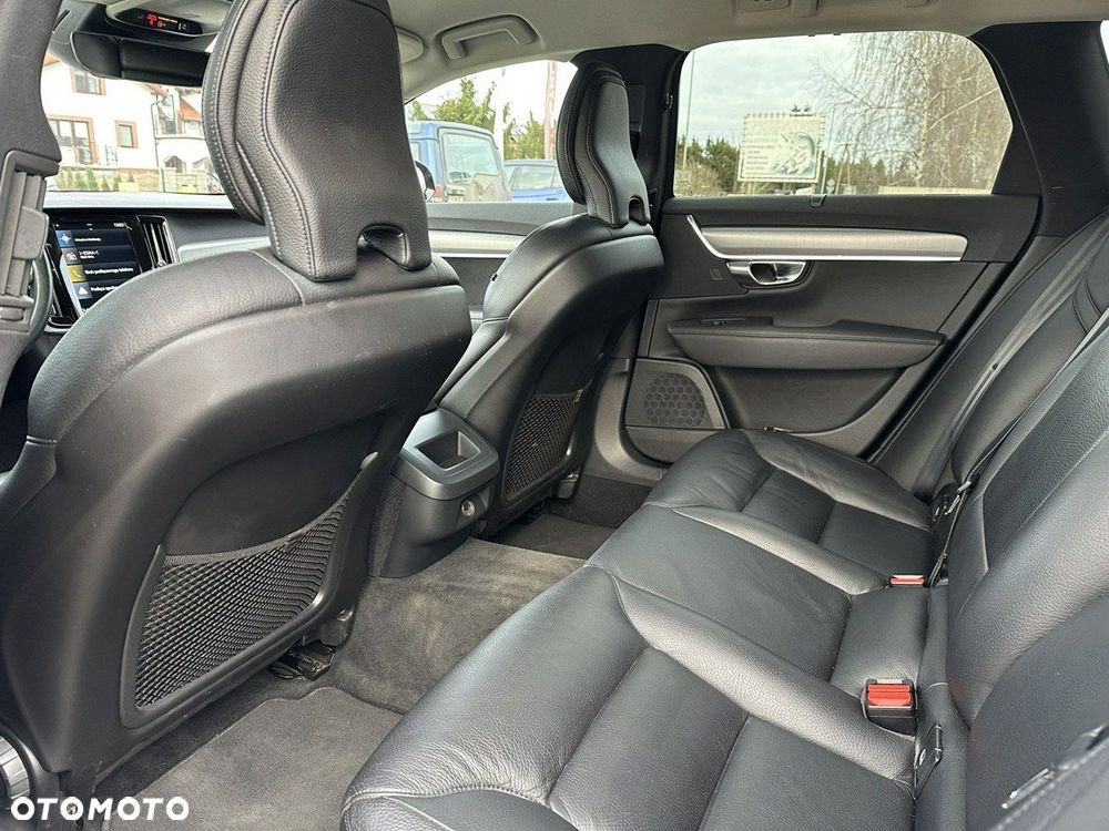 Volvo V90 - 21