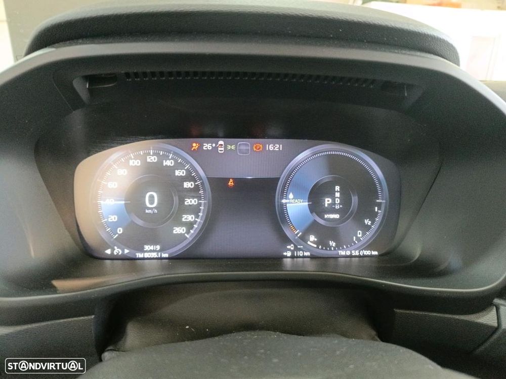 Volvo XC 40 1.5 T4 PHEV Essential - 7