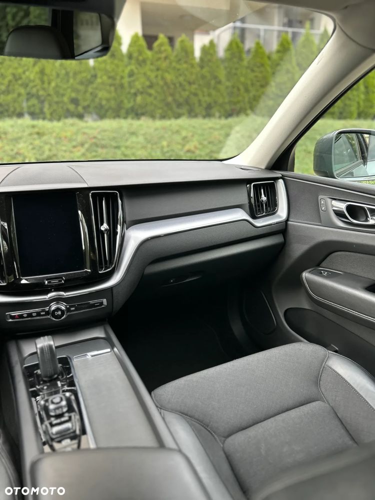 Volvo XC 60 B4 D AWD Inscription - 10