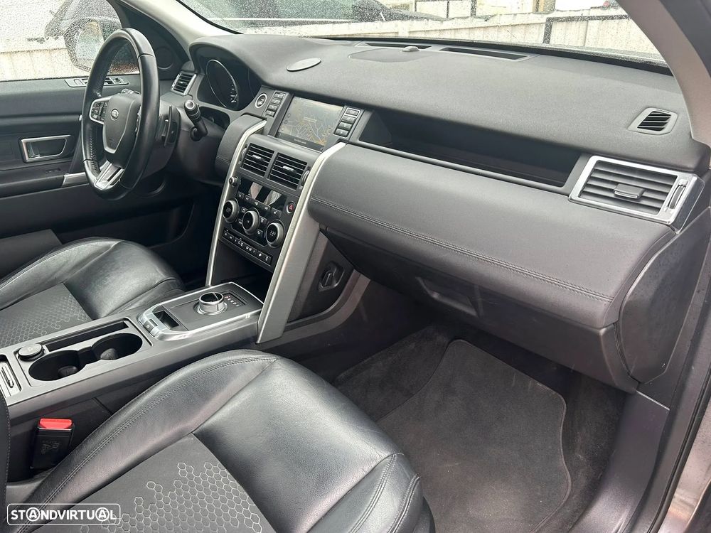 Land Rover Discovery Sport 2.0 TD4 HSE Auto - 45