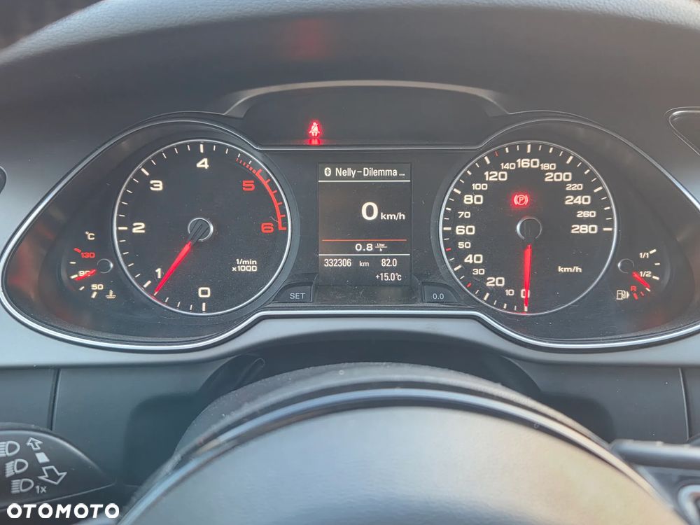 Audi A4 Avant 2.0 TDI DPF Ambiente - 36