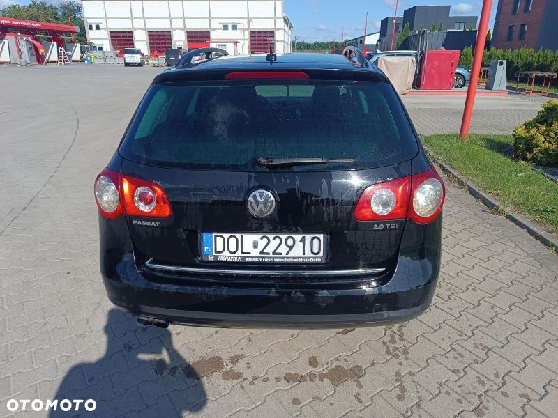 Volkswagen Passat 2.0 TDI DPF Comfortline - 3