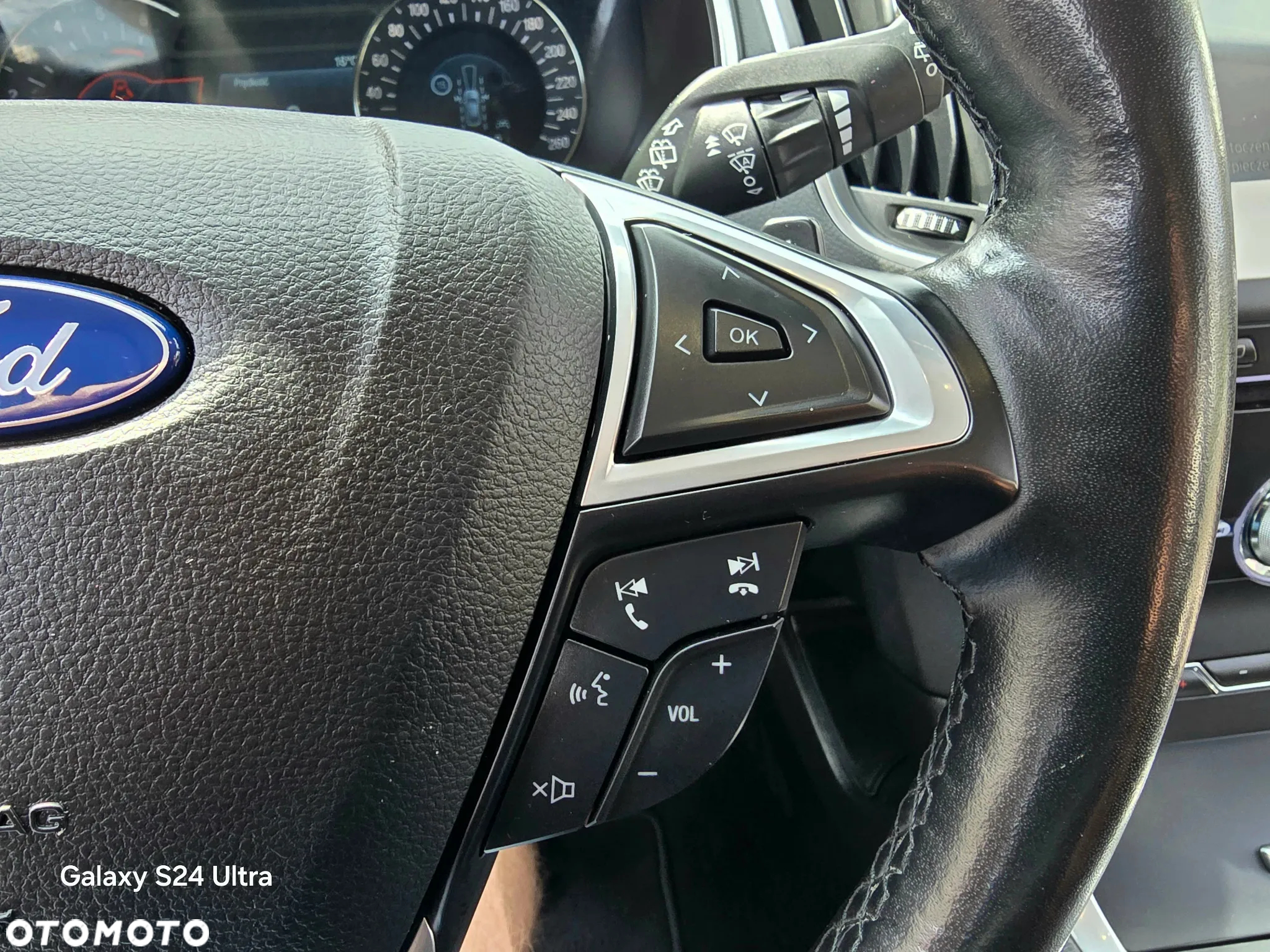 Ford S-Max 2.0 EcoBlue Titanium - 29