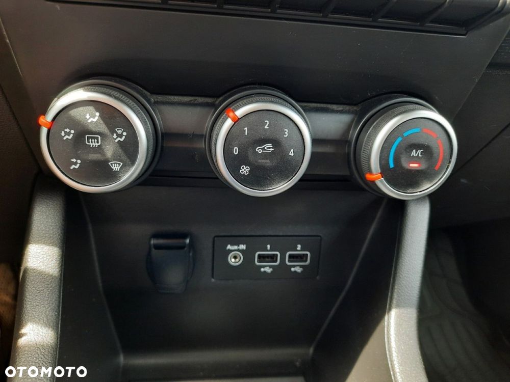 Renault Clio - 37