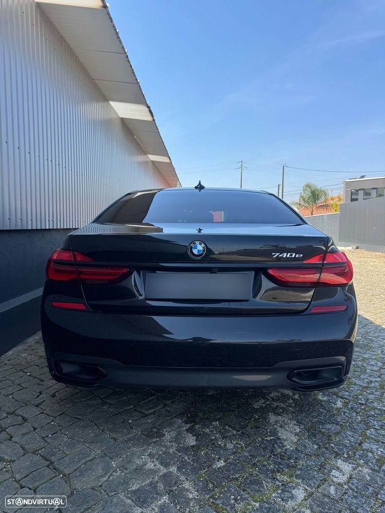 BMW 740 - 6