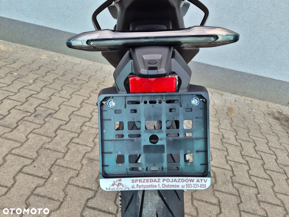 CFMoto NK - 16