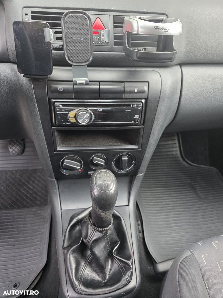 Skoda Octavia 1.6 - 4