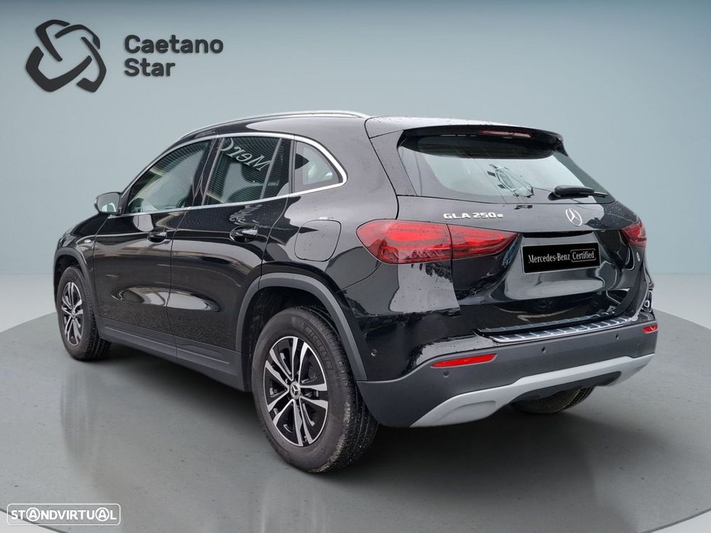 Mercedes-Benz GLA 250 e - 6