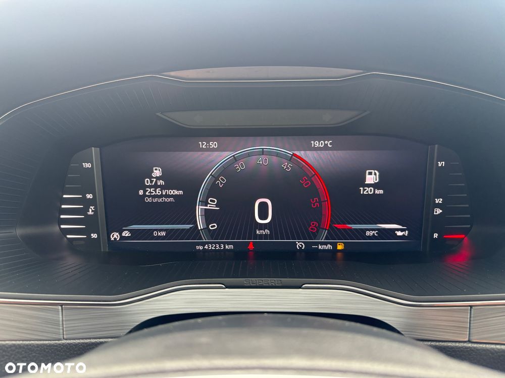 Skoda Superb 2.0 TDI Active - 27