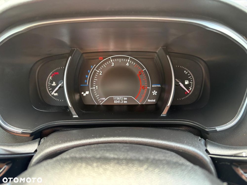 Renault Megane ENERGY dCi 165 EDC GT - 28