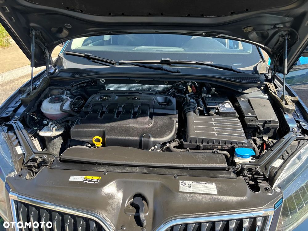 Skoda Superb 2.0 TDI Ambition - 5