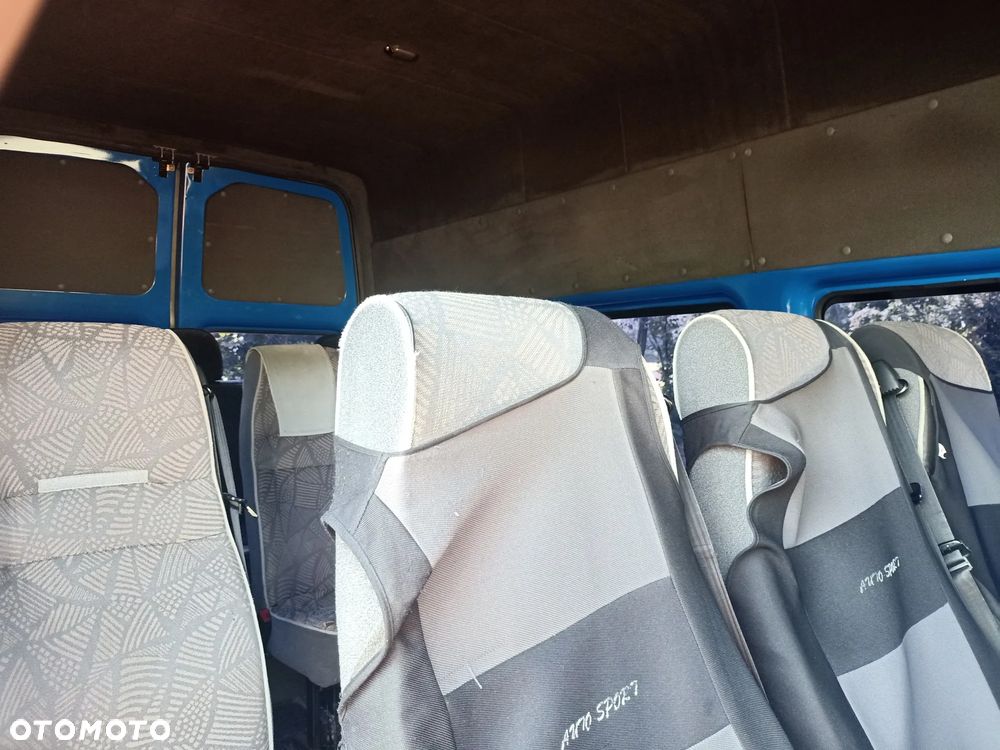 Ford Transit - 11