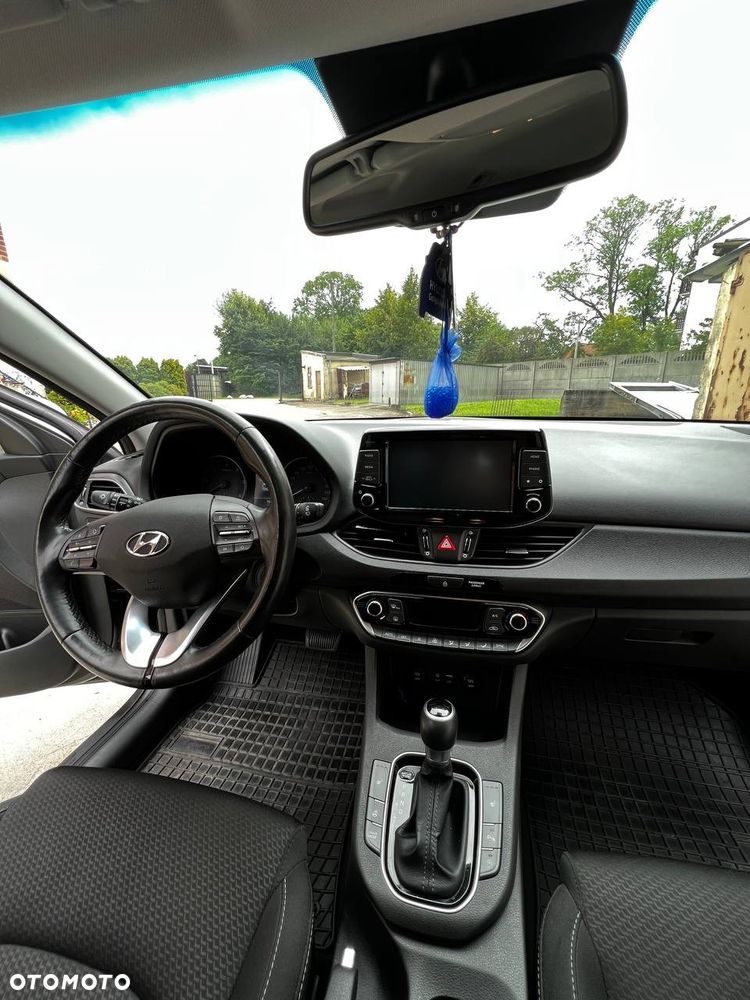 Hyundai i30 1.6 D GO Plus DCT - 13