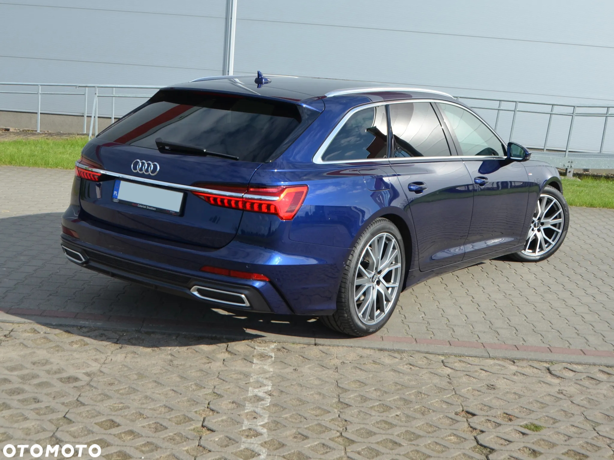 Audi A6 - 4