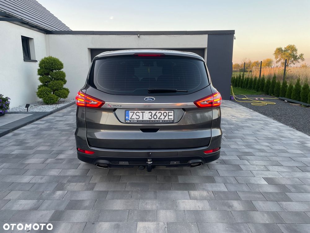 Ford S-Max 2.0 EcoBoost Titanium - 5