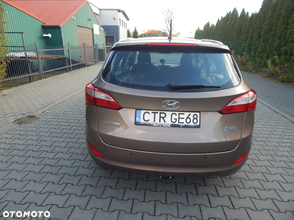 Hyundai i30 1.6 CRDi Comfort - 2