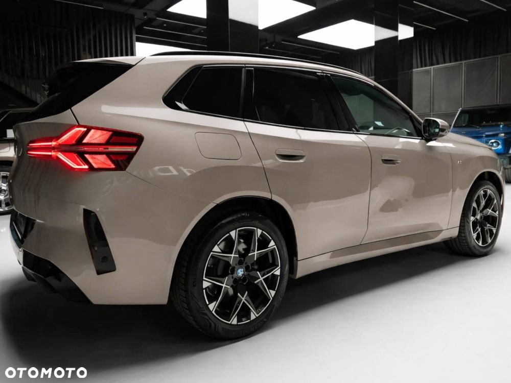BMW X3 xDrive20 mHEV - 3