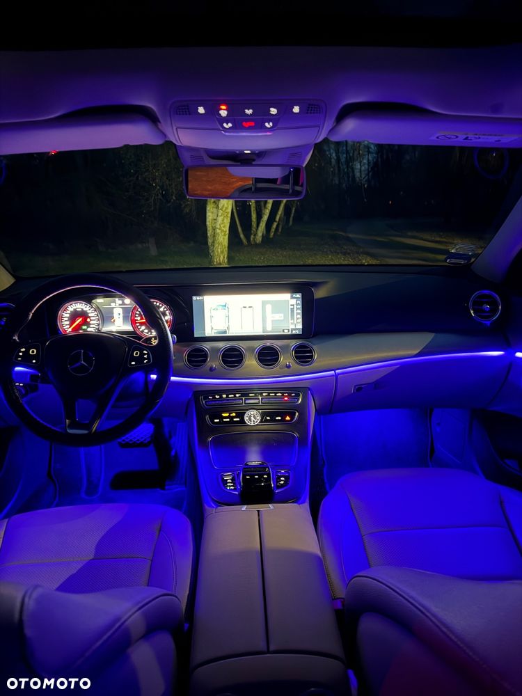 Mercedes-Benz Klasa E 220 d 9G-TRONIC Avantgarde - 38