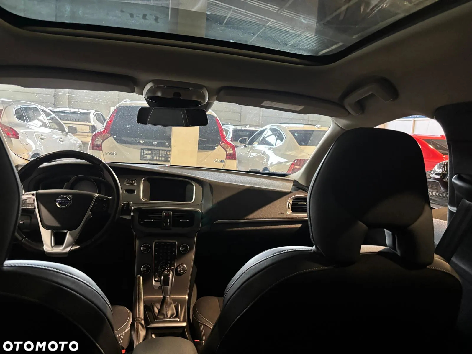 Volvo V40 D4 Drive-E Ocean Race - 4