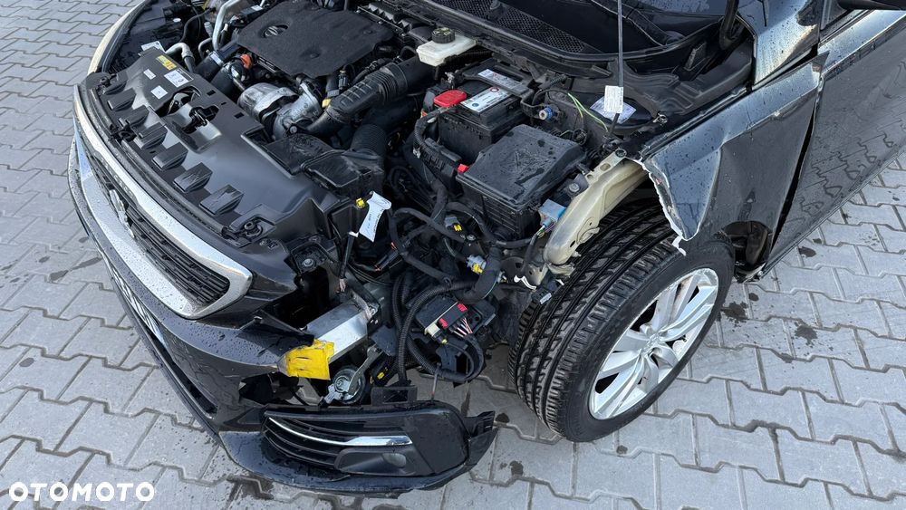 Peugeot 308 - 25