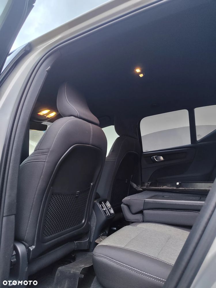 Volvo XC 40 B4 B DKG Plus Bright - 22