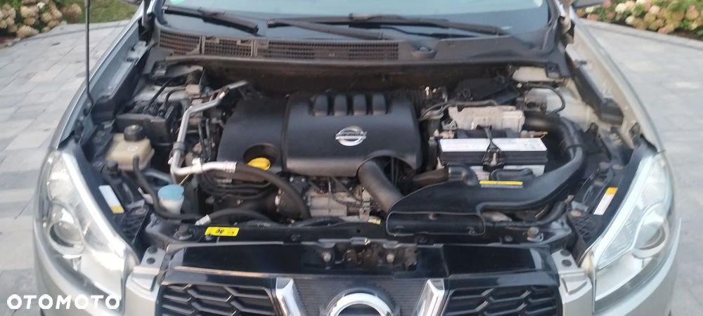 Nissan Qashqai 2.0 dCi 4 x 4 DPF tekna - 5