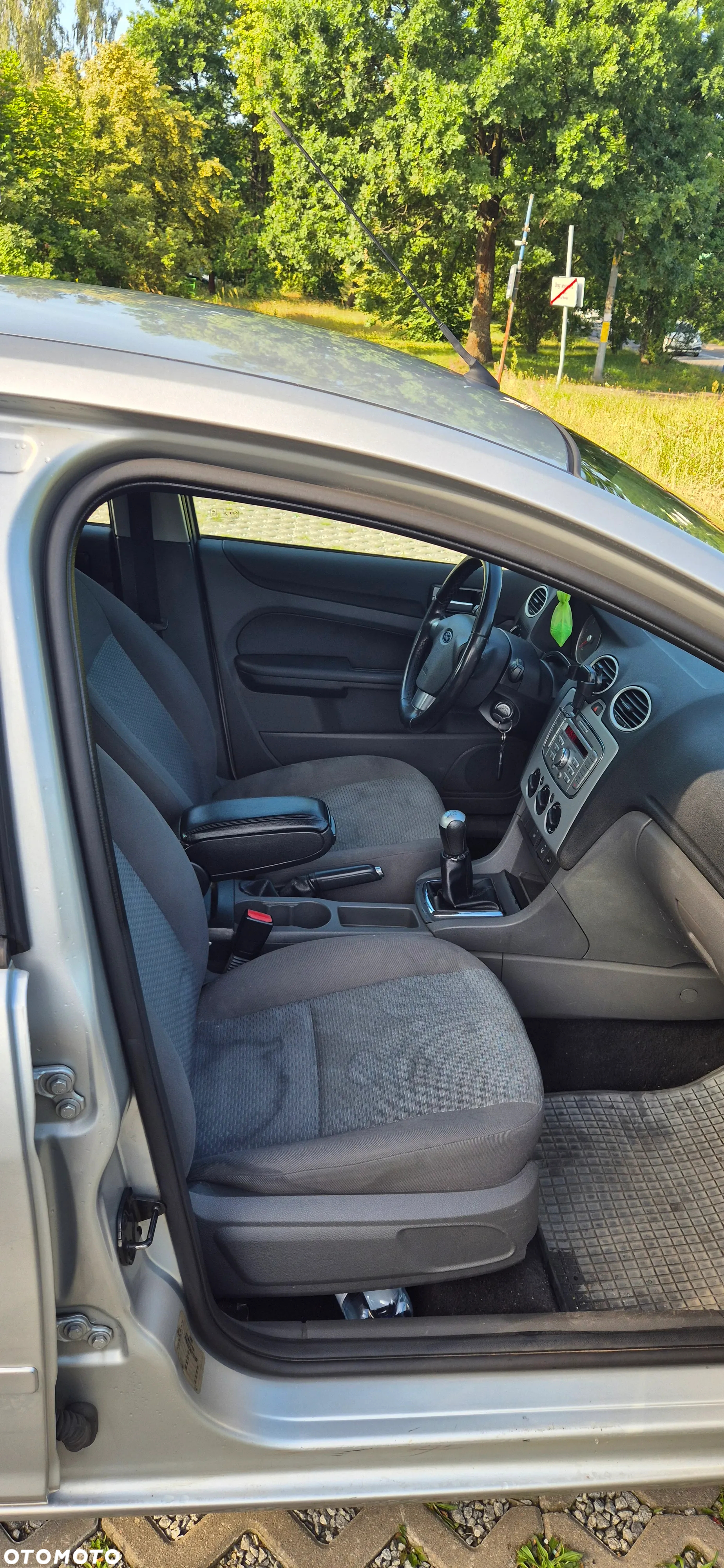 Ford Focus 1.8 TDCi Ambiente - 3