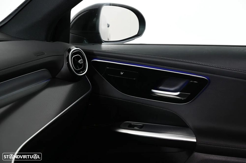 Mercedes-Benz GLC 300 de 4Matic - 24