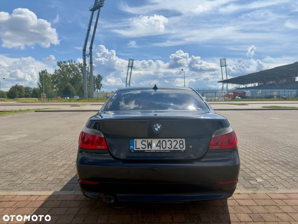 BMW Seria 5 520d - 12