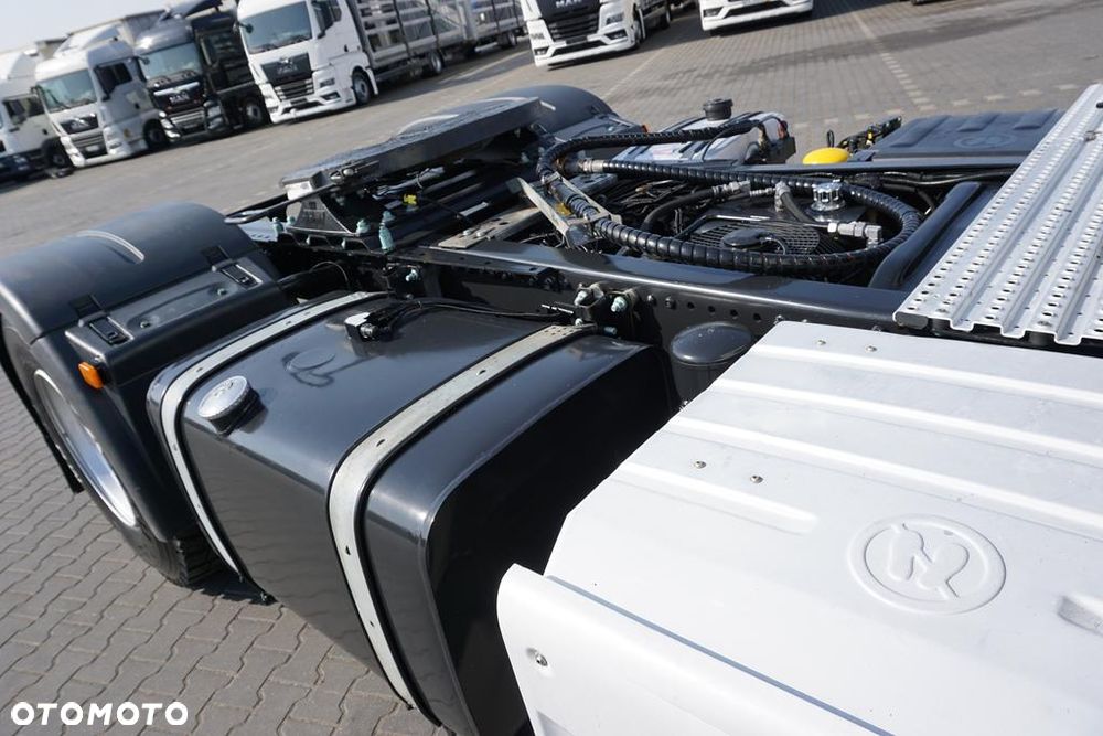 MAN TGS / 18.460 / EURO 6 / ACC / 4 X 4 / HYDRAULIKA - 36