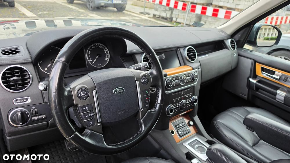 Land Rover Discovery 3.0 SD V6 HSE - 23