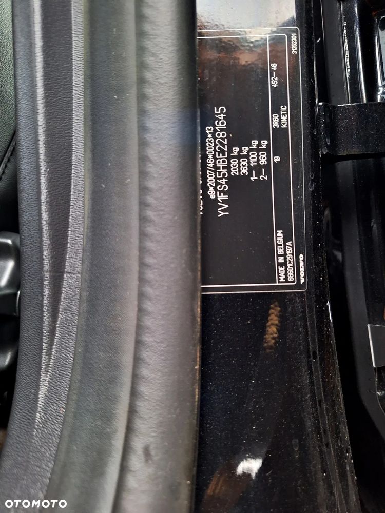 Volvo S60 T3 Powershift RDesign - 26