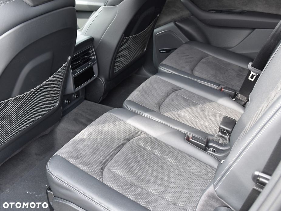 Audi Q7 - 15