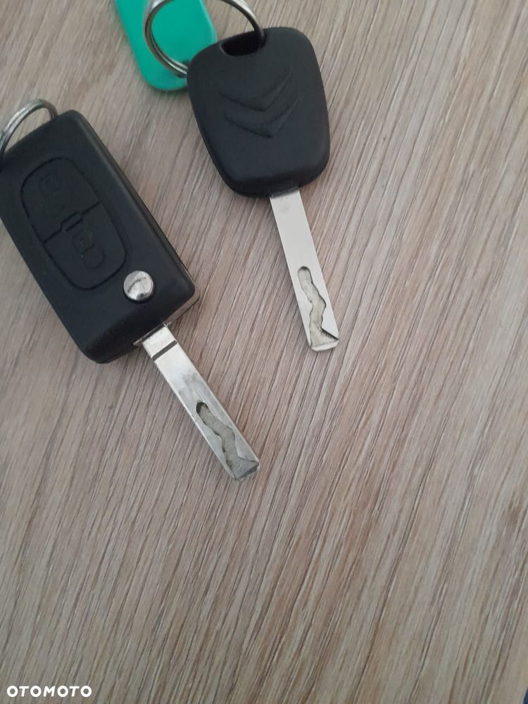 Citroën C3 1.6 BlueHDi Feel S&S - 9