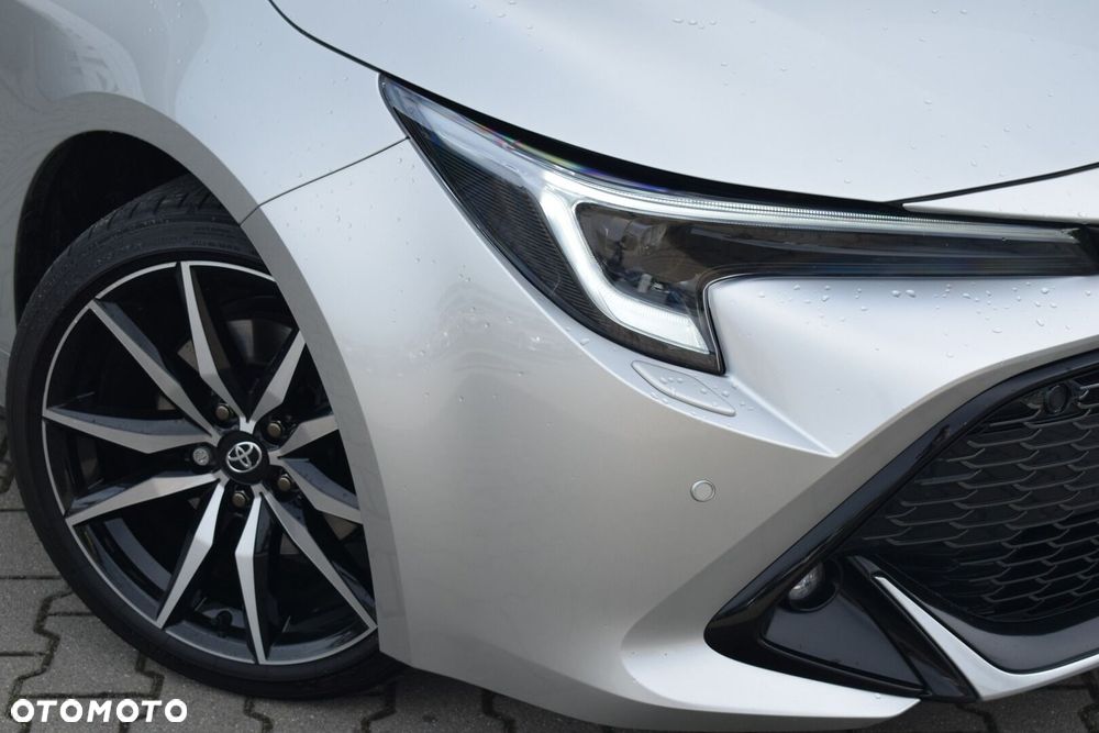 Toyota Corolla 2.0 Hybrid GR Sport Dynamic - 23