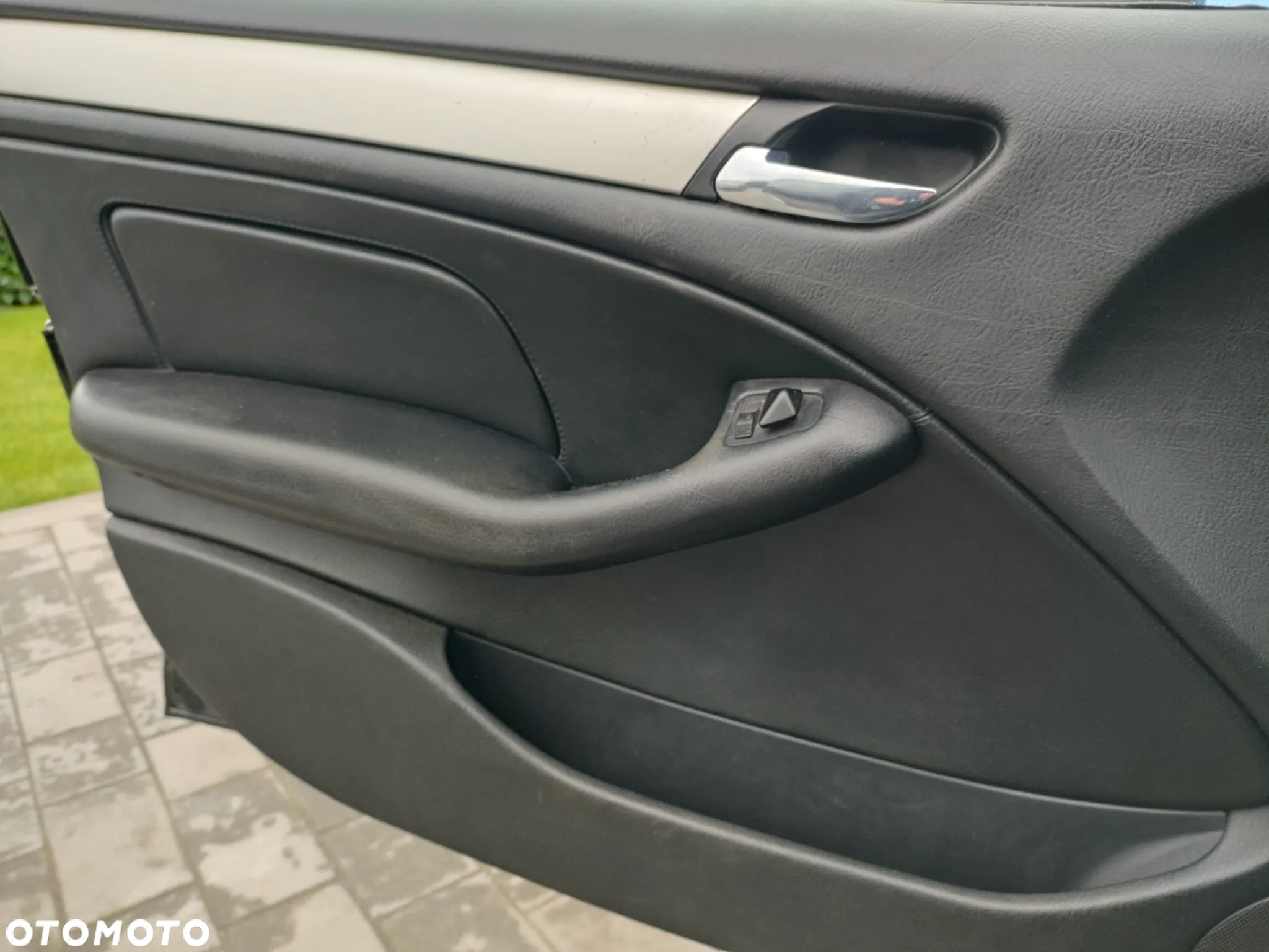BMW Seria 3 318i Touring Edition Exclusive - 20