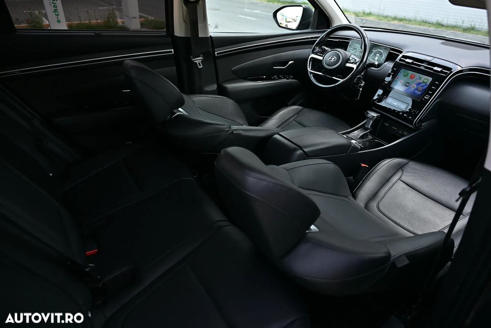 Hyundai Tucson 1.6 T-GDi HEV 4WD Select - 12