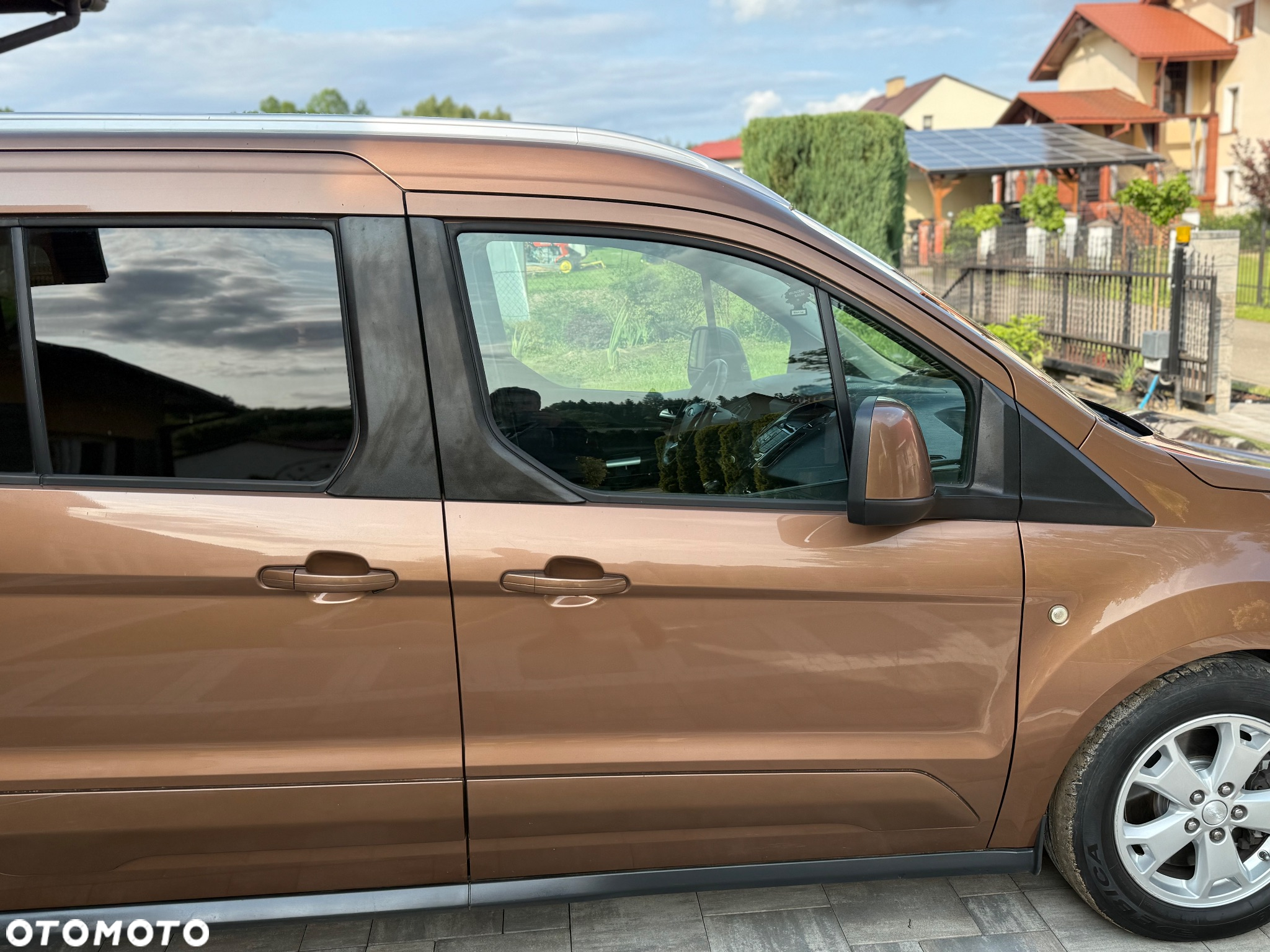 Ford Tourneo Connect 1.6 TDCi Titanium - 23
