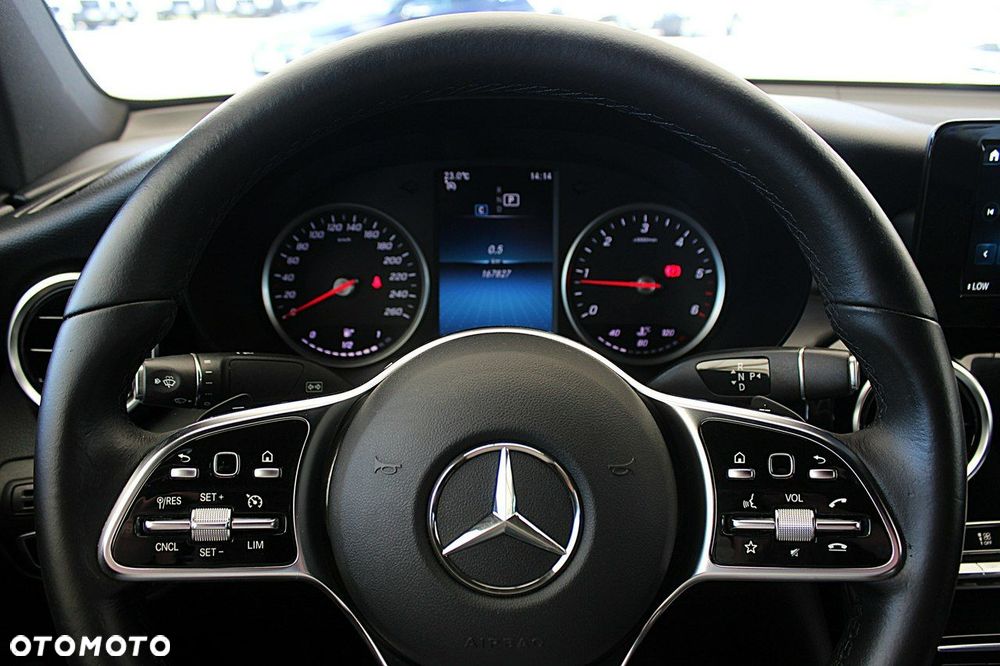 Mercedes-Benz GLC - 15