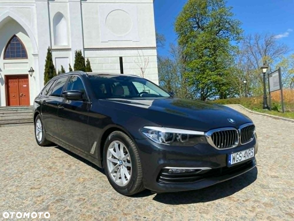 BMW Seria 5 520d Luxury Line - 10