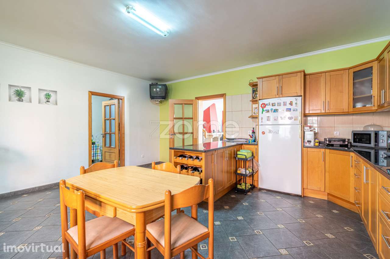 Moradia T3 + sotão - Grande imagem: 3/39