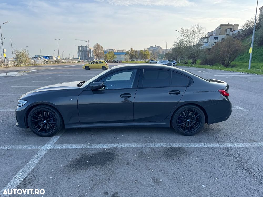 BMW Seria 3 330i xDrive AT - 5