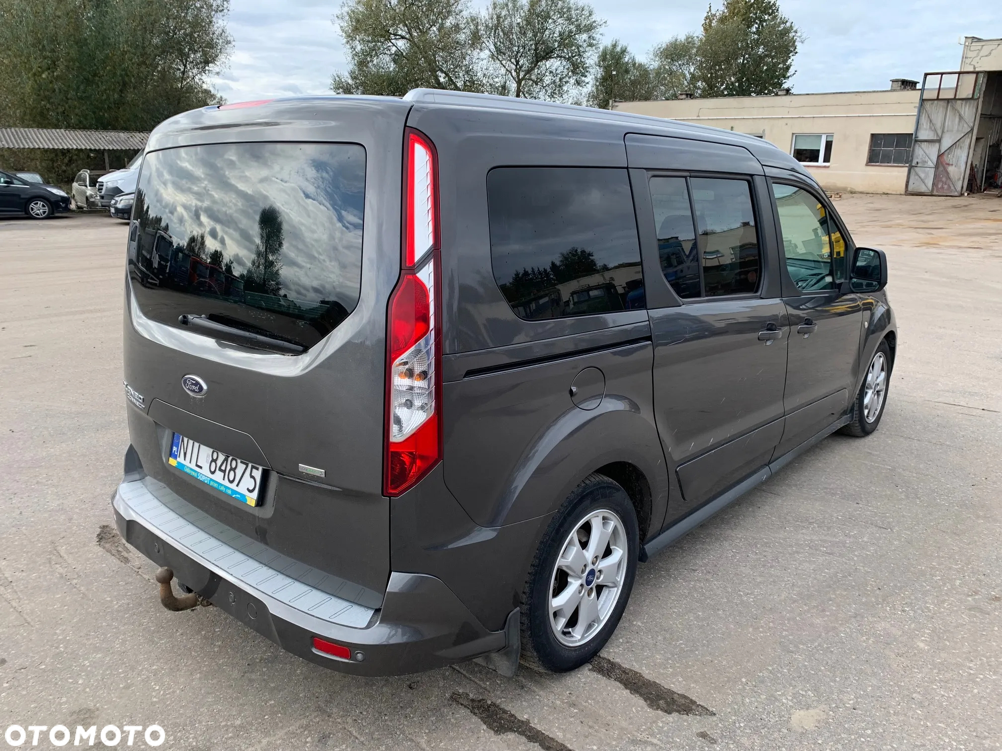 Ford Tourneo Connect Gr 1.6 EcoBoost Titanium - 3