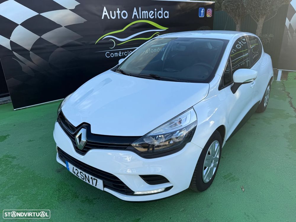 Renault Clio 1.5 dCi Confort - 11