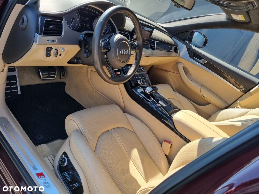 Audi S8 Plus 4.0 TFSI Quattro - 5
