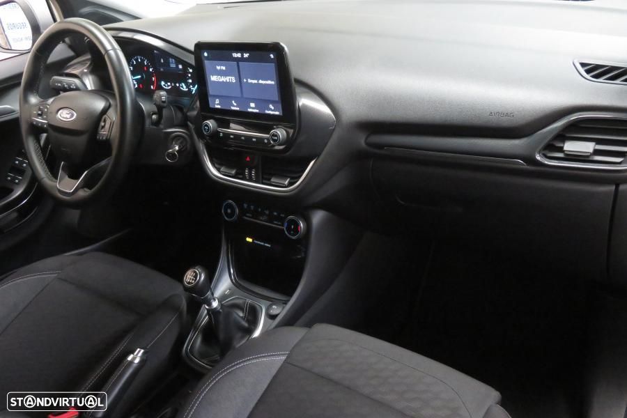 Ford Puma 1.0 EcoBoost MHEV Titanium Design - 9