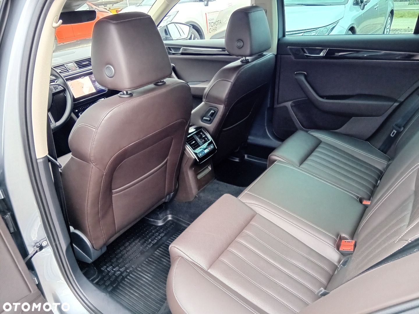 Skoda Superb 2.0 TDI SCR 4x4 L&K DSG - 35