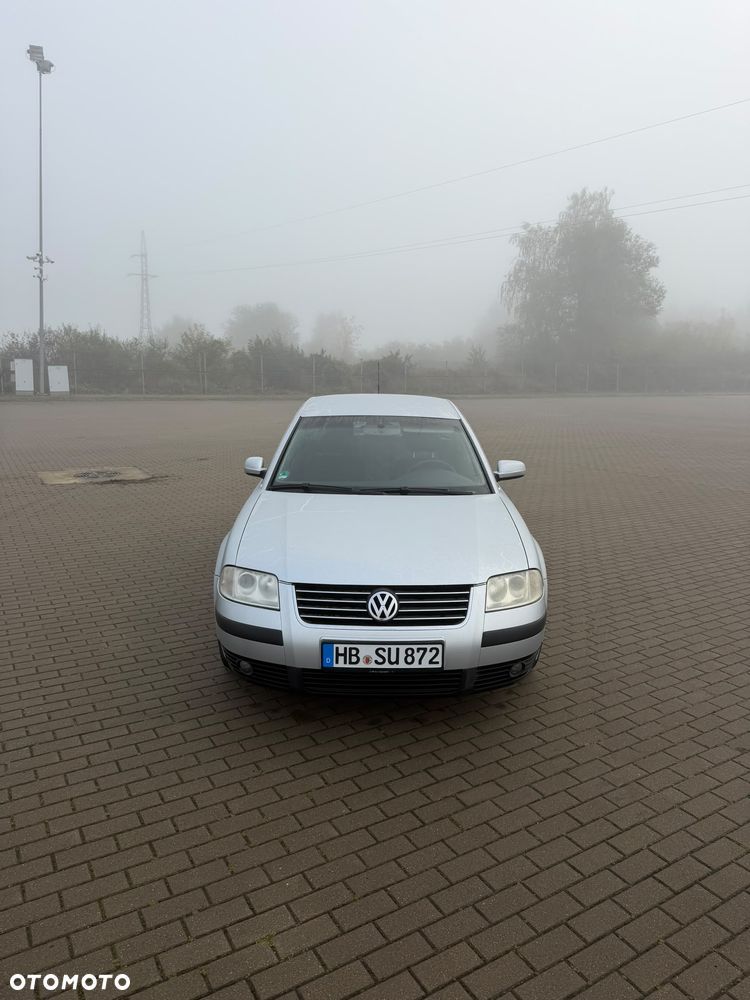 Volkswagen Passat 1.6 Basis - 14