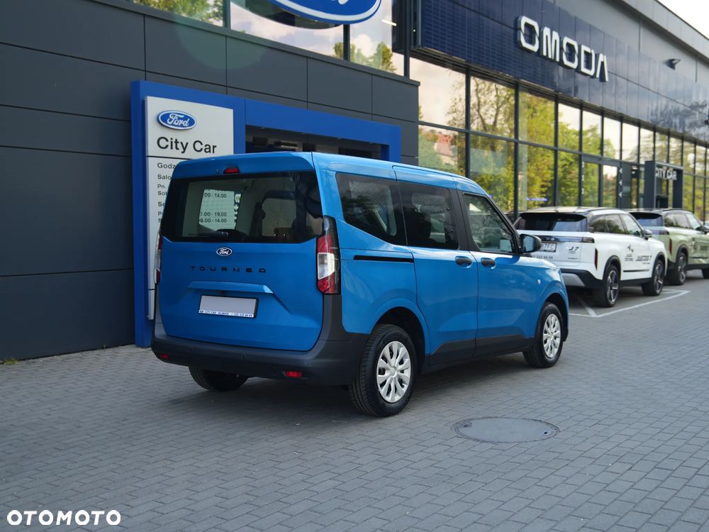 Ford Tourneo Courier - 7